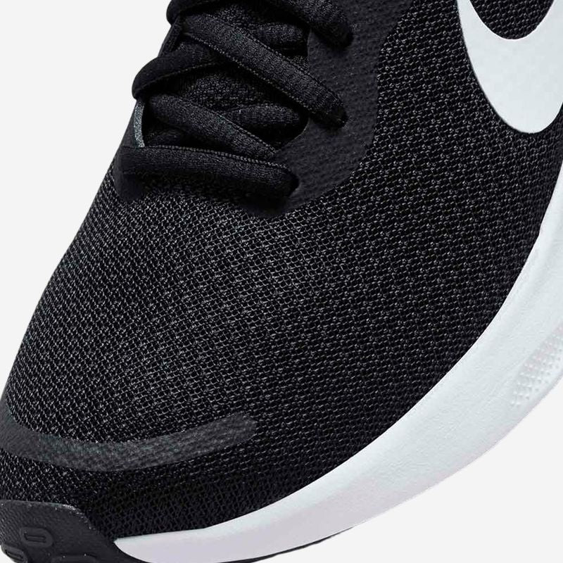 NIKE REVOLUTION 7